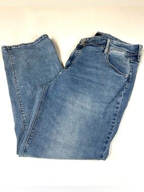 Hudson Women’s Size 16 Slim Straight Jeans Medium Wash Blue Flap Pockets #0980